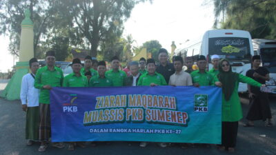 DPC PKB Sumenep Gelar Ziarah Maqbarah ke Makam Muassis, KH Imam Hasyim Pimpin Langsung