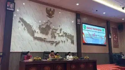 Ketua DPRD Sumenep H. Zainal Arifin, SH, menyampaikan pidato tentang persatuan dan ketahanan bangsa pada Rapat Paripurna HUT RI ke-80.