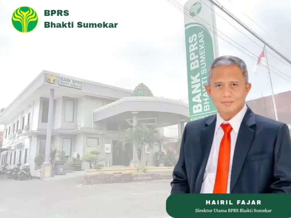 Direktur Utama BPRS Bhakti Sumekar, Hairil Fajar, menandatangani kerja sama pengelolaan kas koperasi desa.