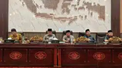 Suasana rapat paripurna DPRD Sumenep Reses III Tahun Sidang 2025, tujuh fraksi menyampaikan aspirasi masyarakat