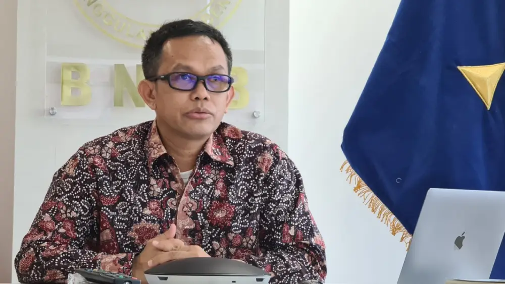 BNPB melaporkan dampak gempa magnitudo 6,5 di Sumenep, Jawa Timur, dengan tiga warga luka dan puluhan rumah rusak.