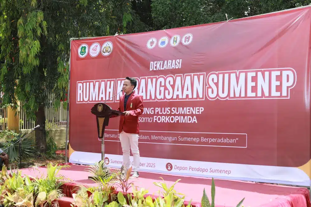 Para pemimpin daerah dan perwakilan organisasi kepemudaan menghadiri peresmian Rumah Kebangsaan Sumenep sebagai pusat kreativitas dan pergerakan pemuda.
