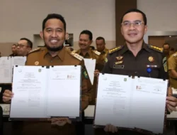 Pidana Kerja Sosial Resmi Berlaku di Jatim, Bupati Sumenep Teken Komitmen