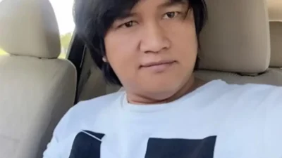 Akhmadi Yasid saat masih muda ketika berprofesi sebagai jurnalis