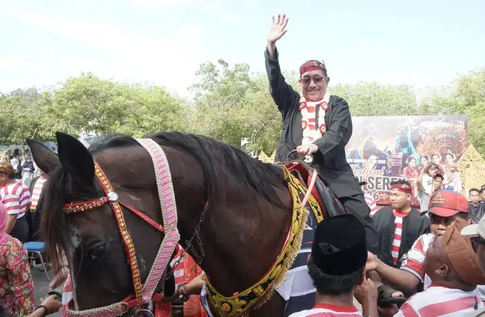 Wabup KIH: Antara Jadwal Padat dan Kuda di Arena Rakyat